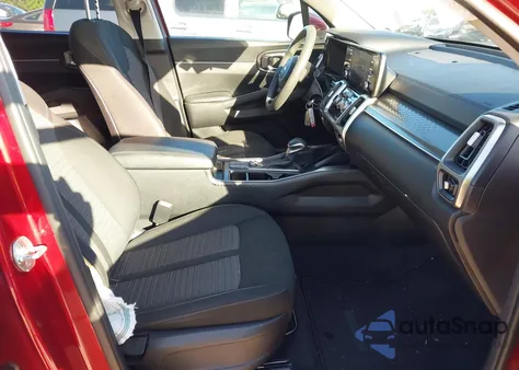 2021 Kia Sorento Lx z USA, uszkodzony, nr VIN 5XYRG4LCXMG002032